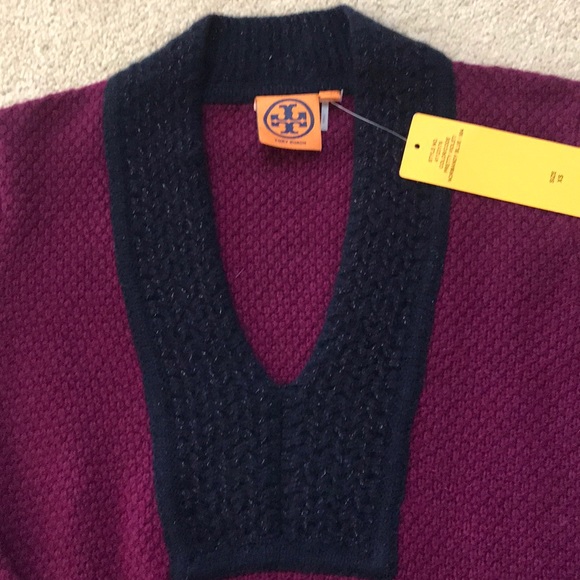 20% off bundles. Tory Burch Alma tunic - Picture 2 of 6